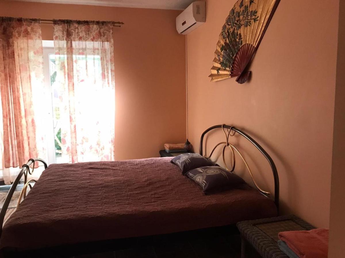 Guest House Eco Home Jūrkalne エクステリア 写真