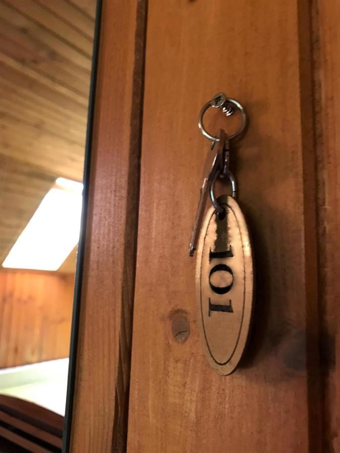 Guest House Eco Home Jūrkalne エクステリア 写真