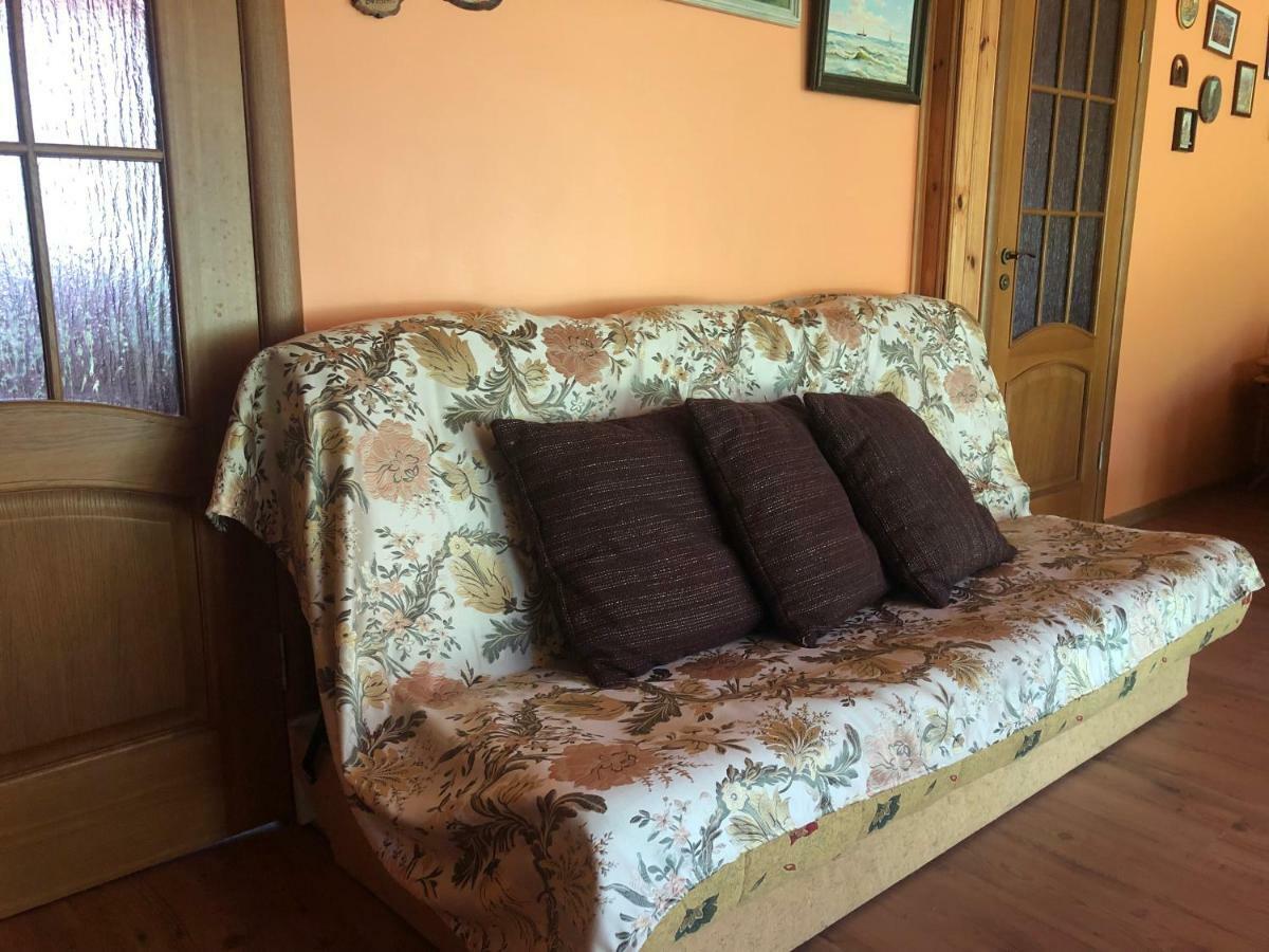 Guest House Eco Home Jūrkalne エクステリア 写真
